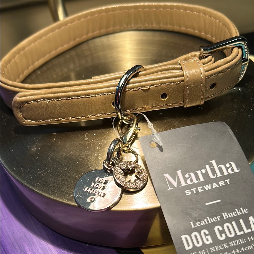 Martha Stewart Tan Leather Dog Collar with Swarovski Crystal Pendant Charms - Picture 2 of 6